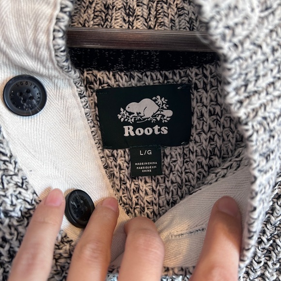 Roots Sweater - Picture 4 of 5